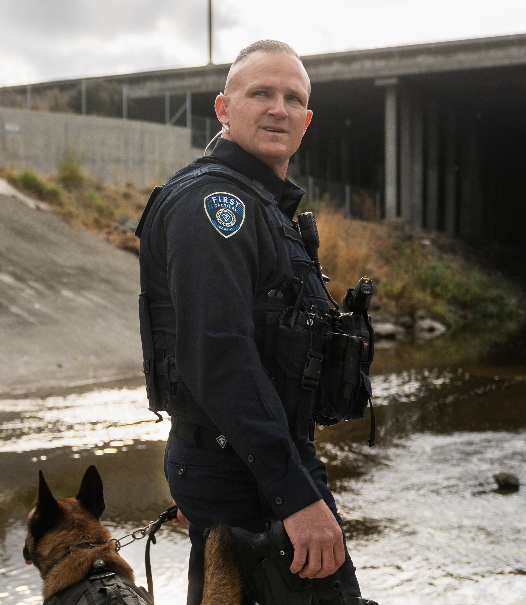 Main in V2 Pro Performance Shirt in Midnight Navy |color_midnight navy