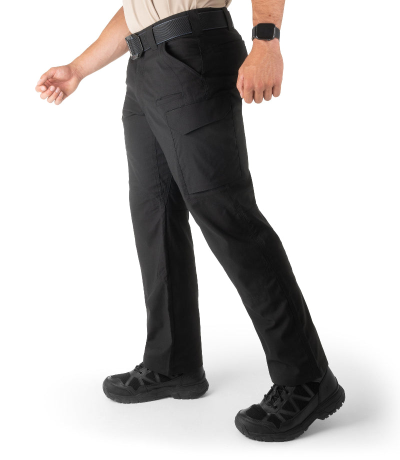 Side of Mens V2 Tactical Cargo Pants in Black |color_black