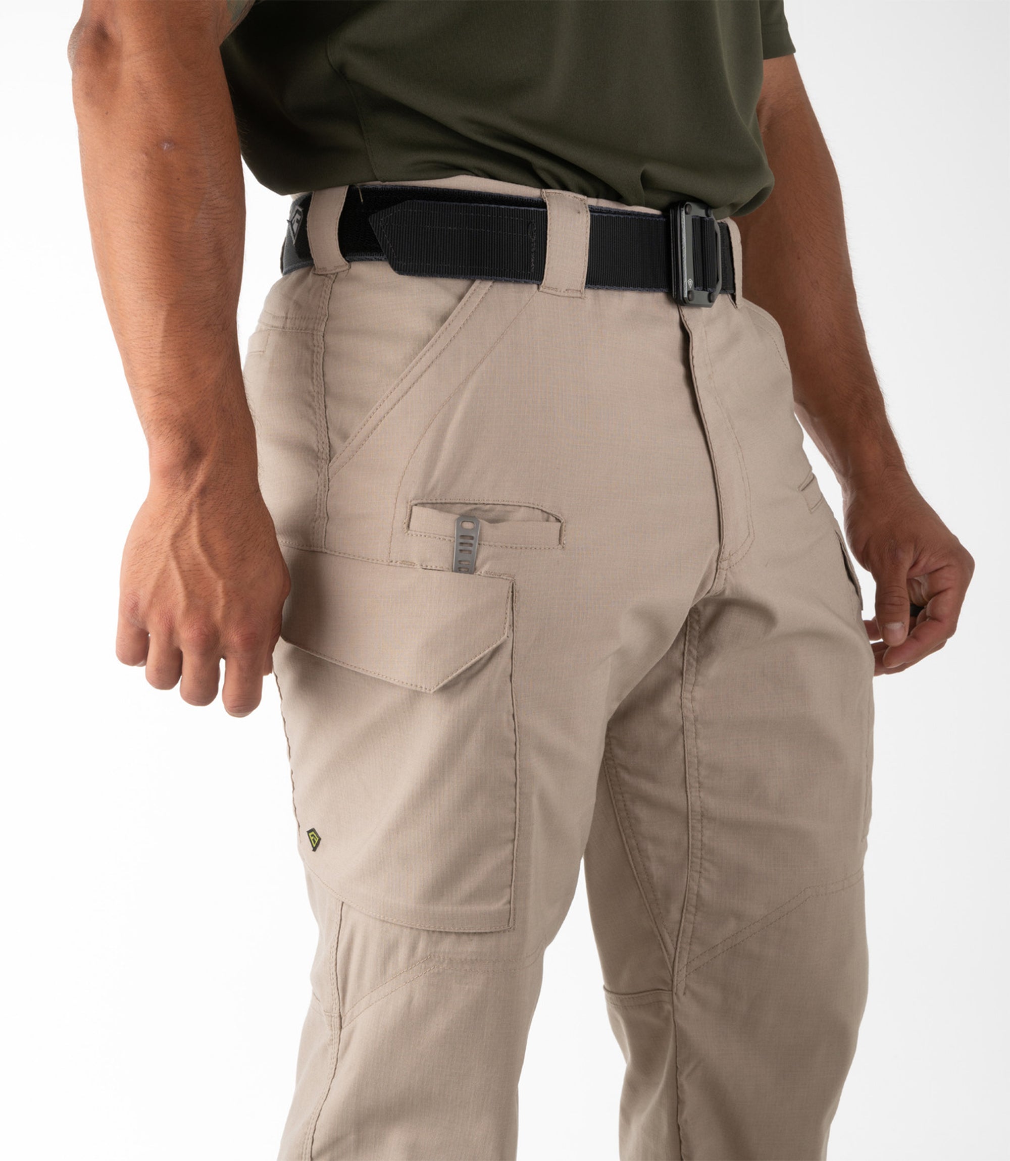 Pocket of Mens V2 Tactical Pants in Khaki |color_khaki