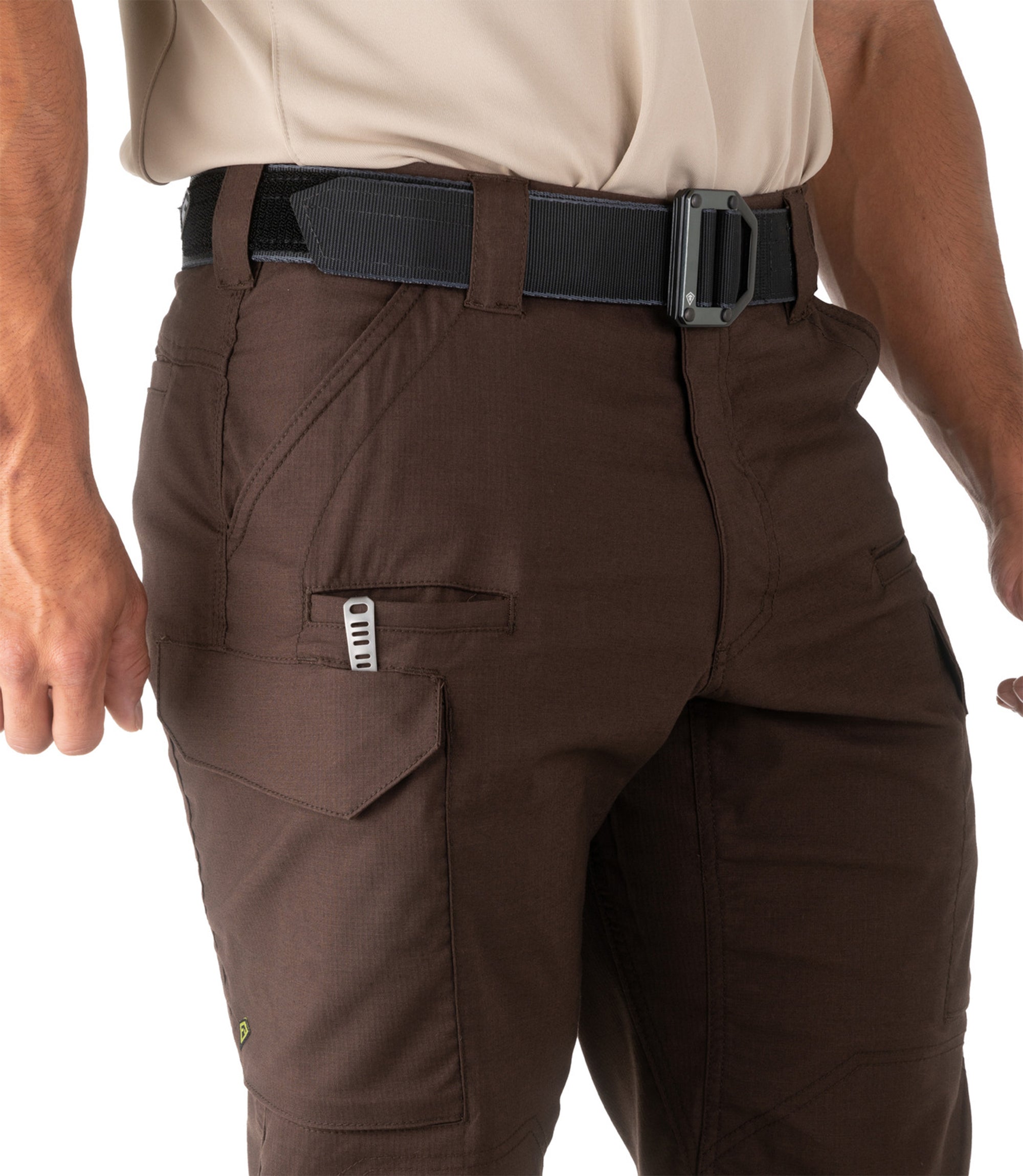 Pocket of Mens V2 Tactical Pants in Kodiak Brown |color_kodiak brown