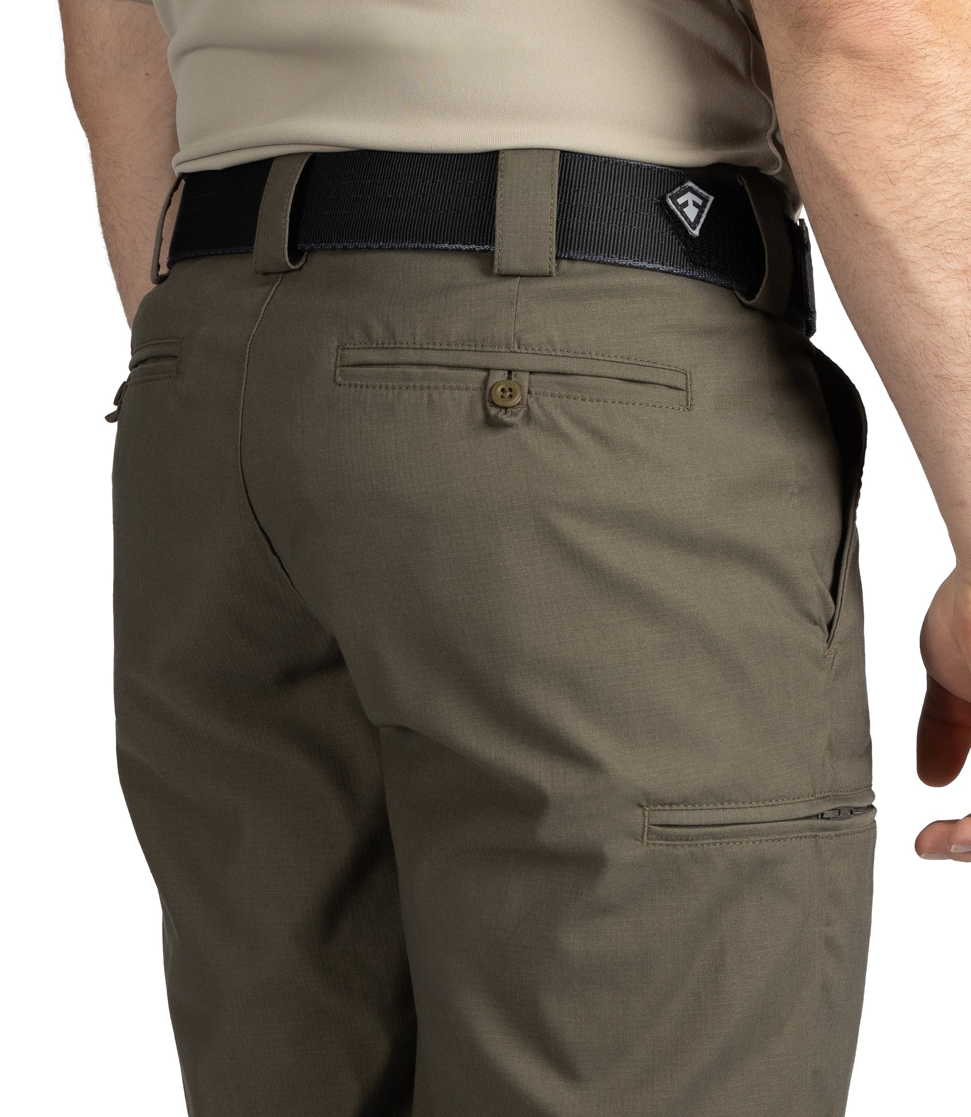 Back Pocket Closeup of Men's V2 PRO DUTY™ 6 Pocket Pant in Ranger Green |color_ranger green