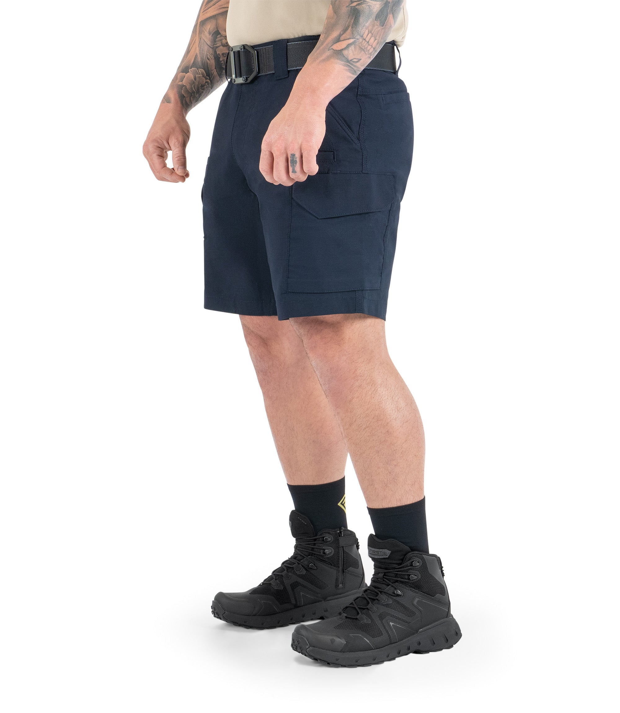 Left 1/4 front side view of Men's V2 Tactical Short in Midnight Navy|color_midnight navy