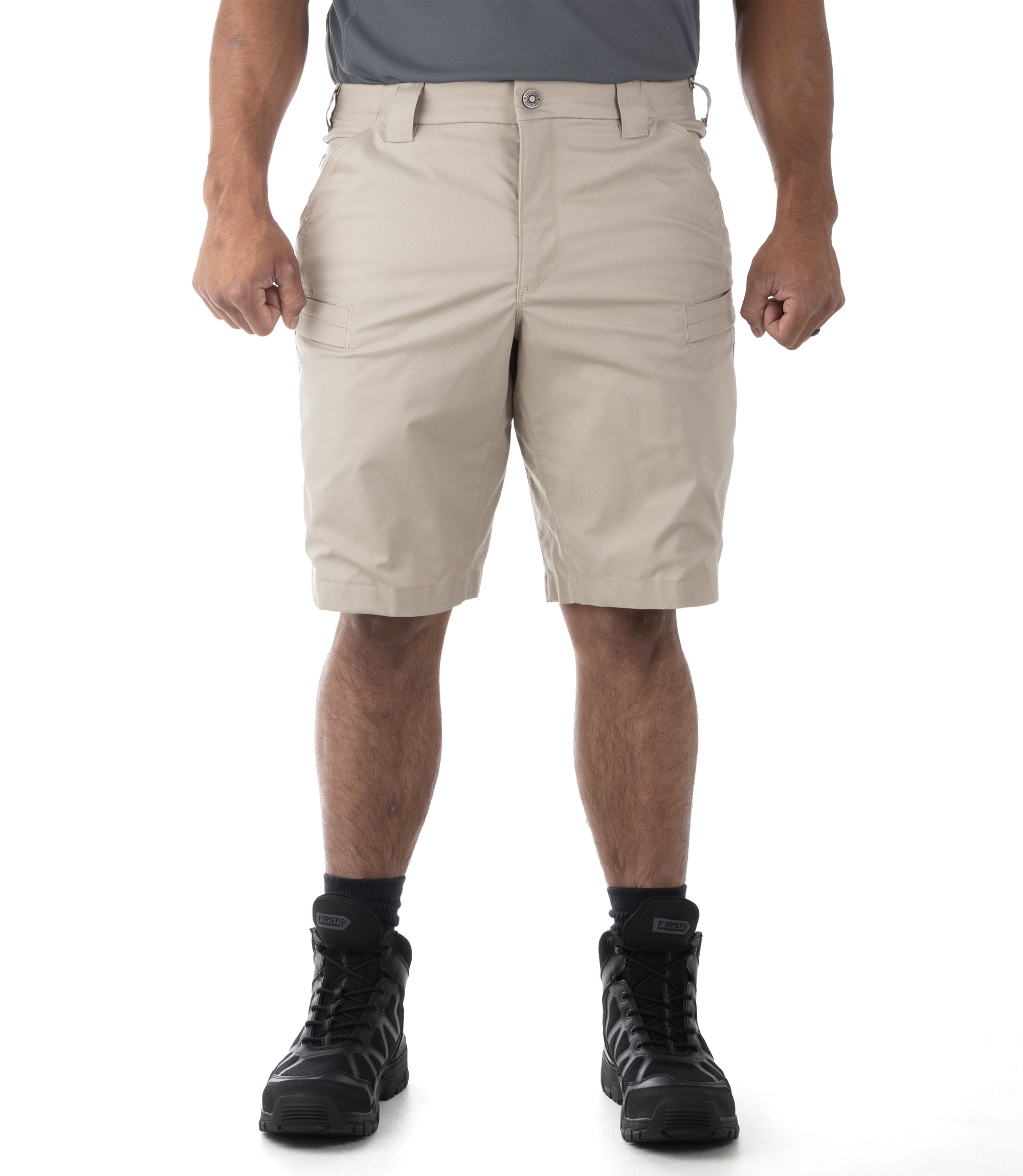 Front of Men's A2 Short in Khaki |color_khaki