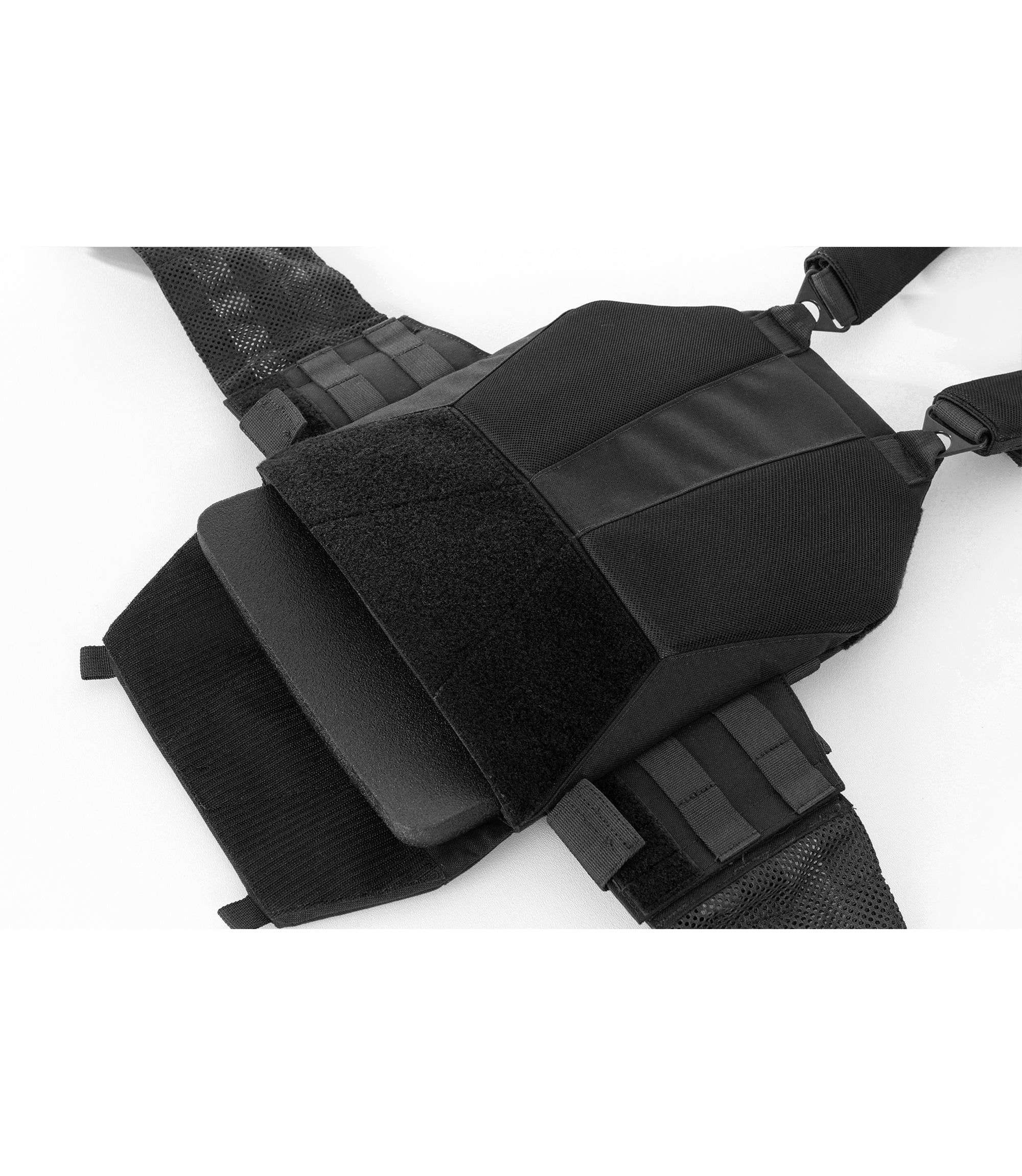 Inside Open view of Specialist Plate Rack in black |color_black