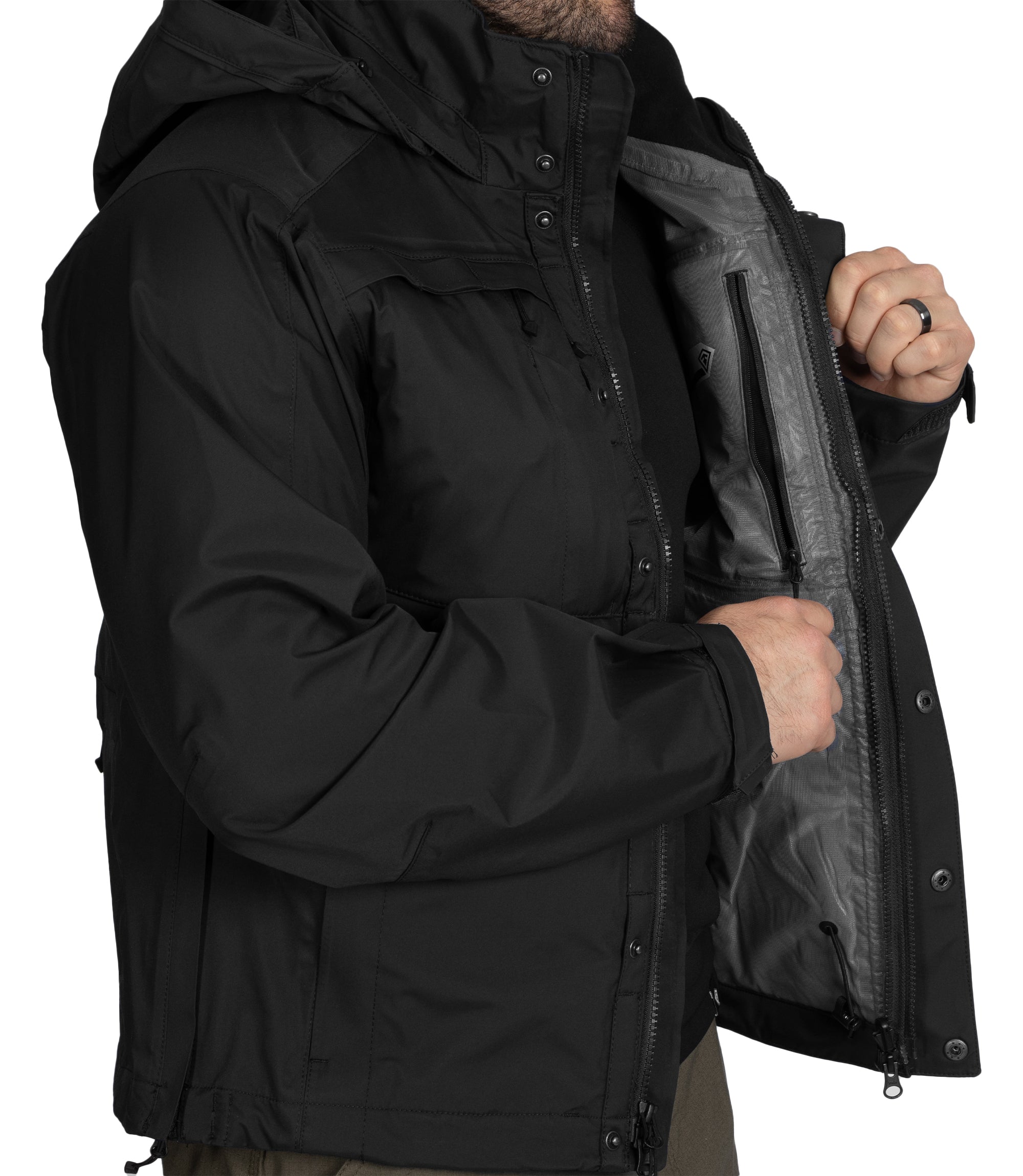 internal Pocket of Men's Tactix Jacket Sheel in Black |color_black