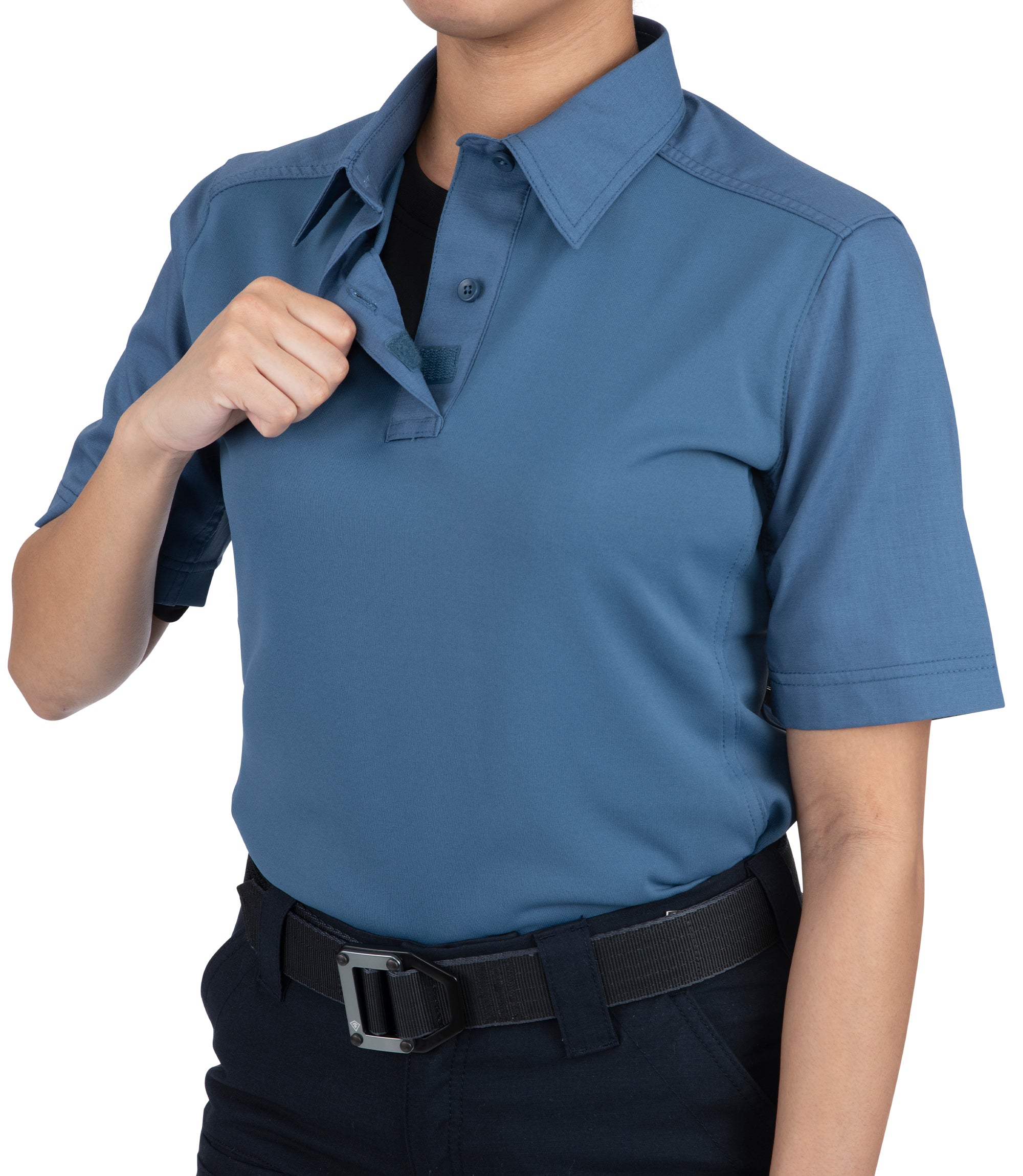Side open button of Women's V2 Pro Performance Short Sleeve Shirt in French Blue |color_french blue