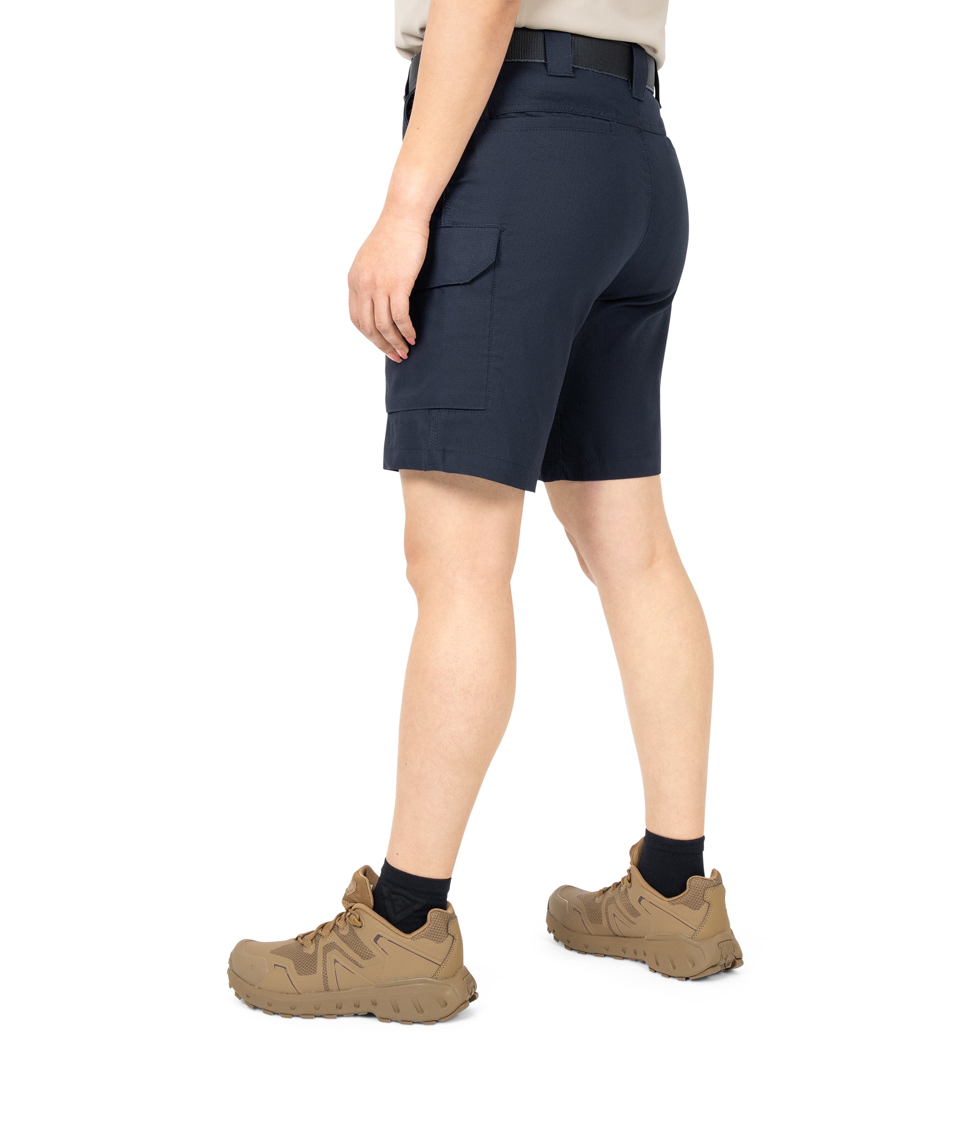 1/4 Left back side view of Women's V2 Short in midnight navy|color_midnight navy