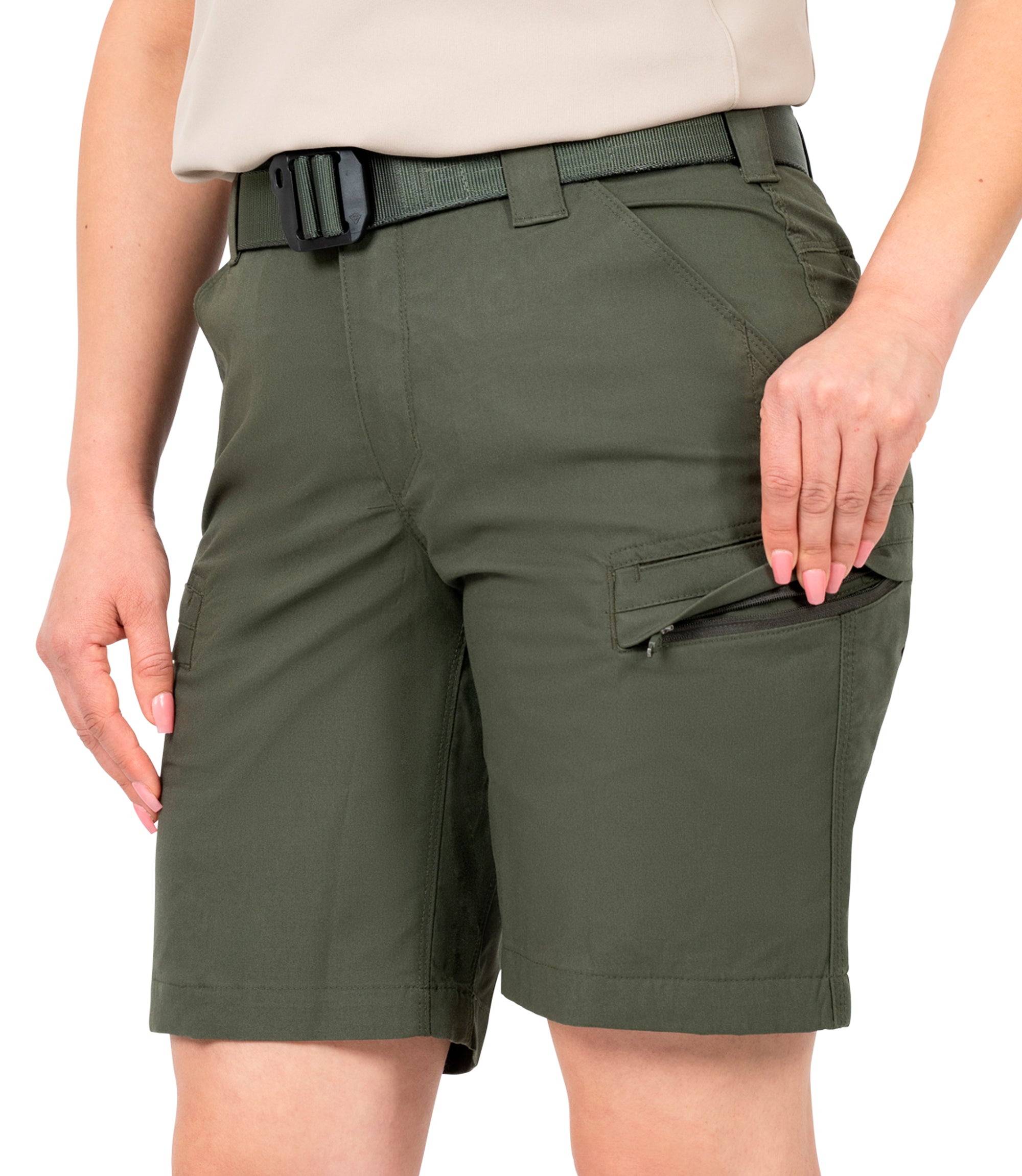 Close-up view of opened side pocket zipper |color_OD Green
