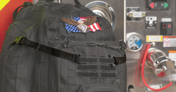 Removable compression straps