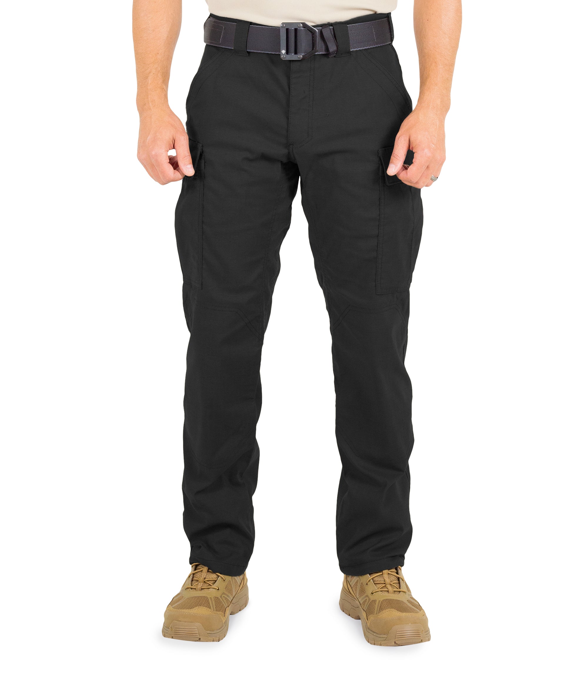 Front of Men's V2 BDU Pant in Black |color_black