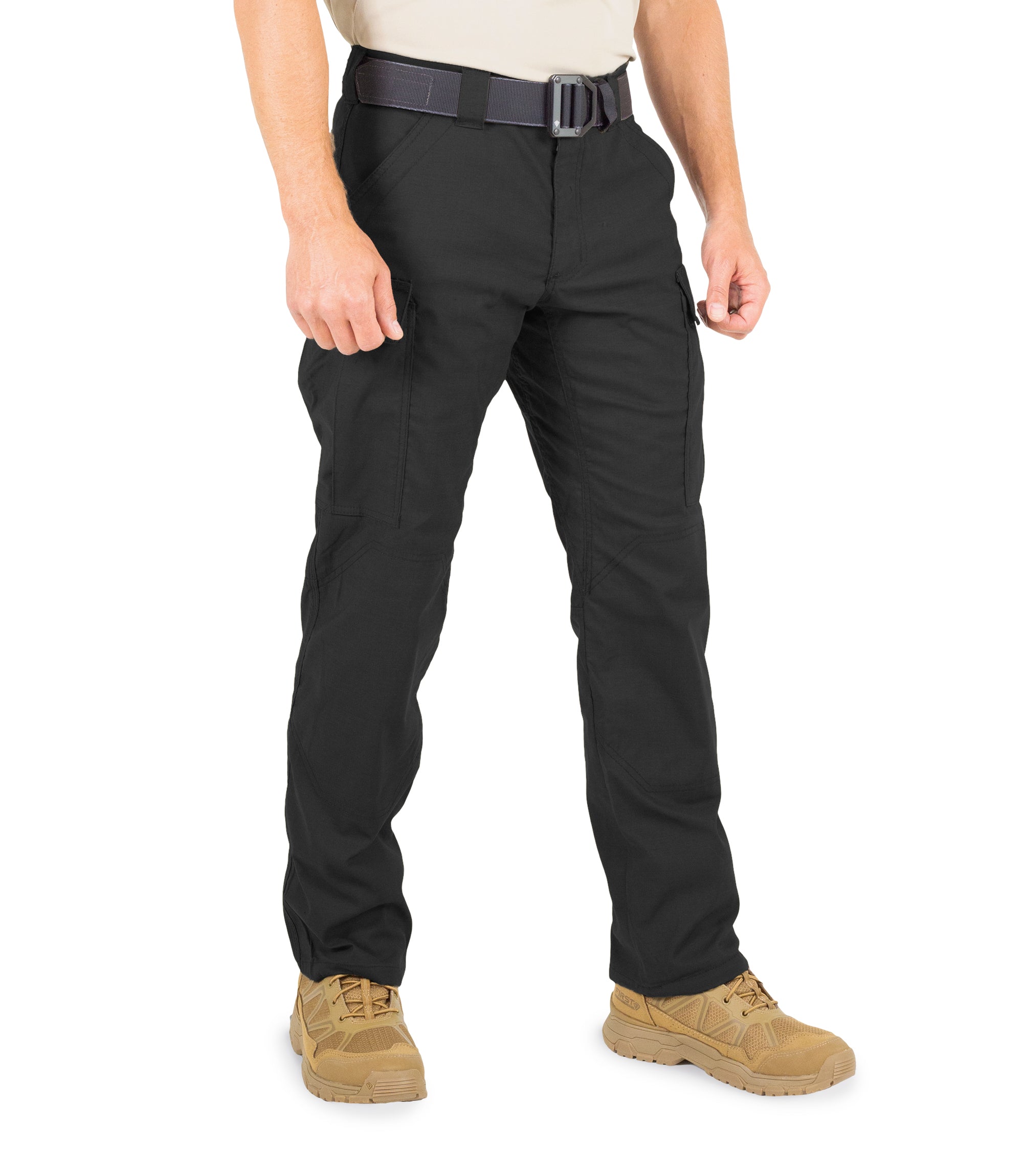 Front of Men's V2 BDU Pant in Black |color_black