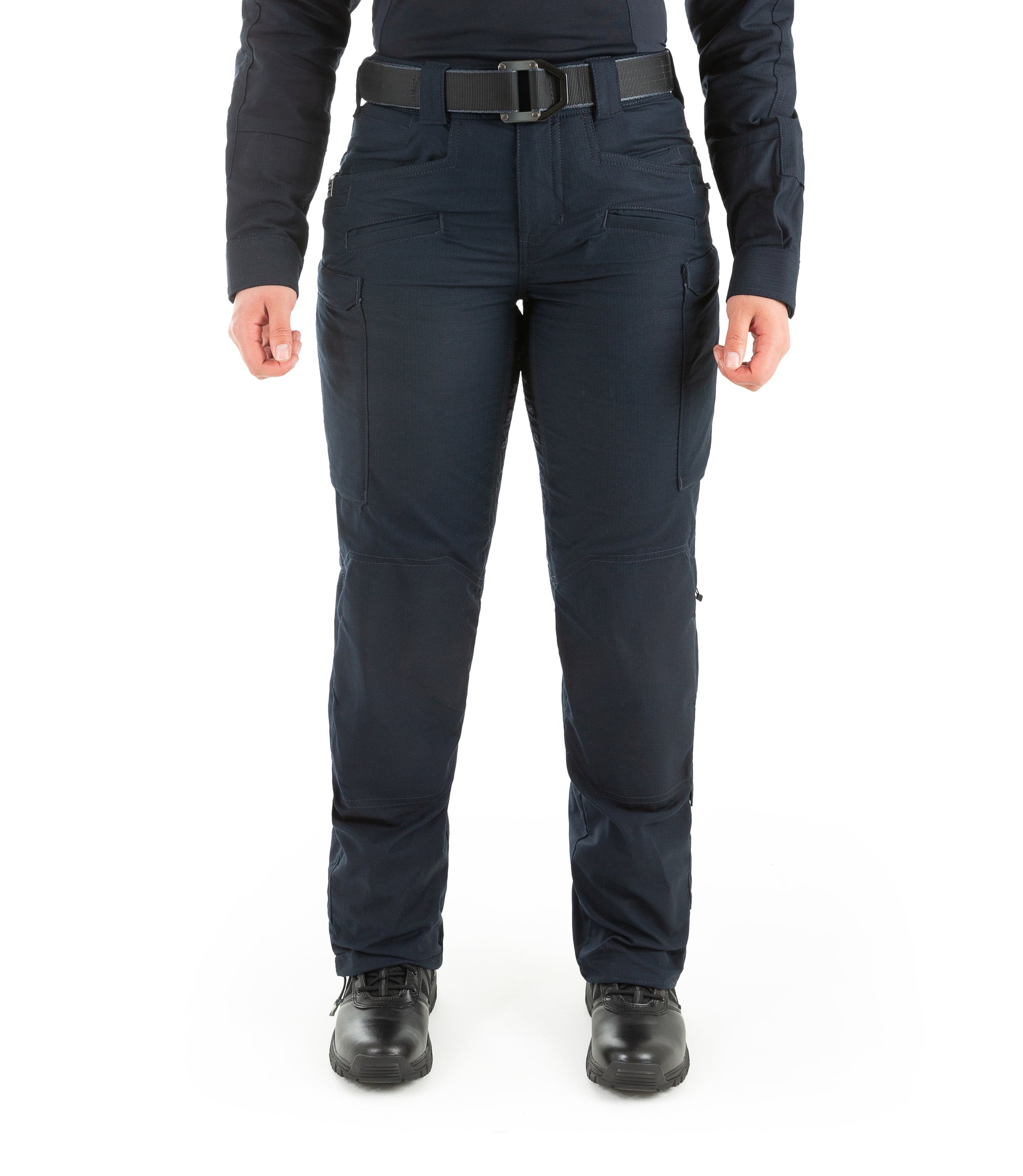 Front of Women's Defender Pant in Midnight Navy |color_midnight navy