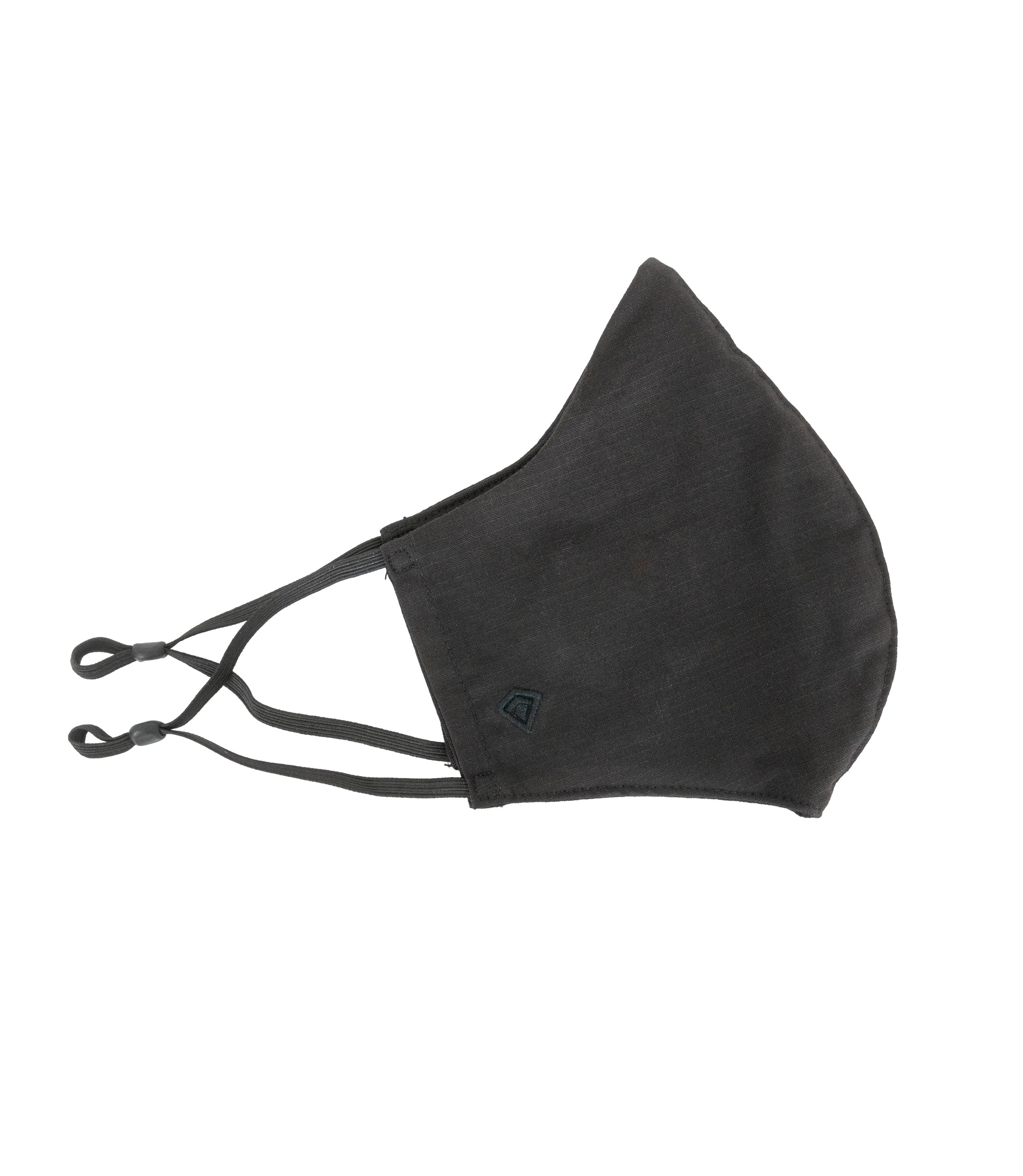 Side of V2 Pro Duty Mask in Black |color_black