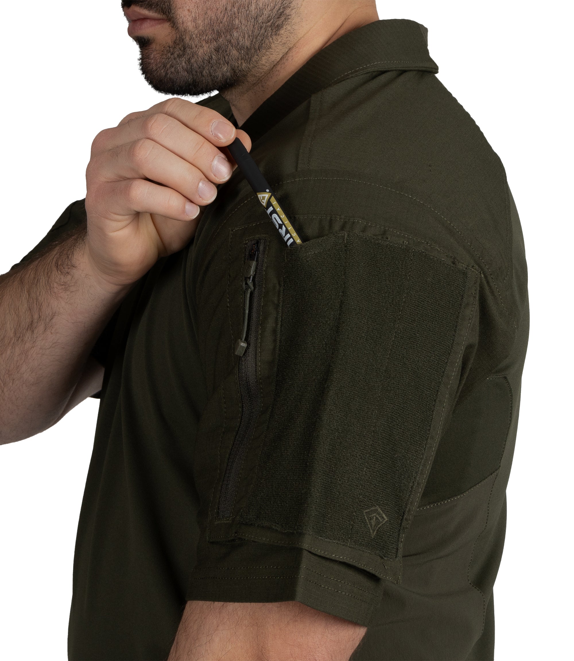 Pen Pocket on Sleeve of Defender Short Sleeve Shirt in OD Green |color_OD Green