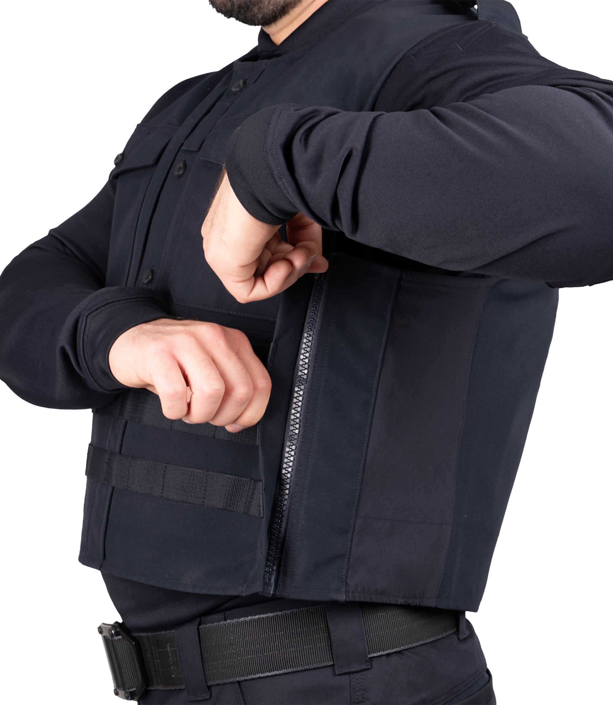 Close-up of side zipper in Midnight Navy|color_midnight navy