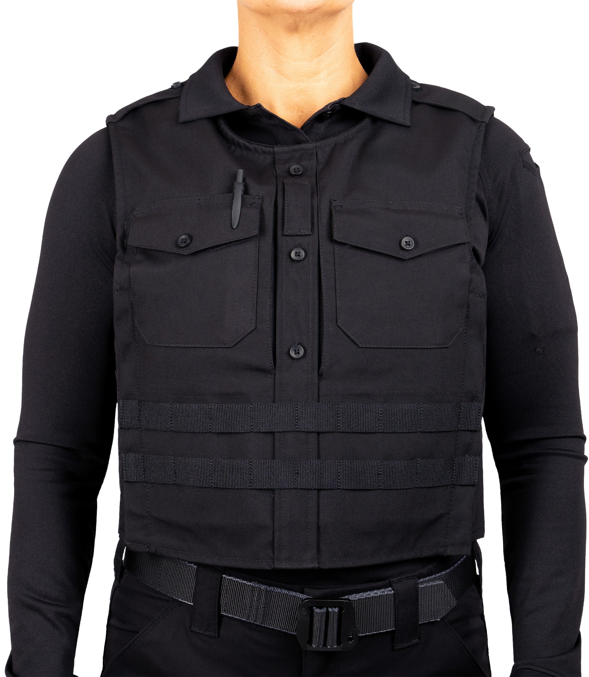 Close-up of front chest pocket with pen insert in Midnight Navy|color_midnight navy