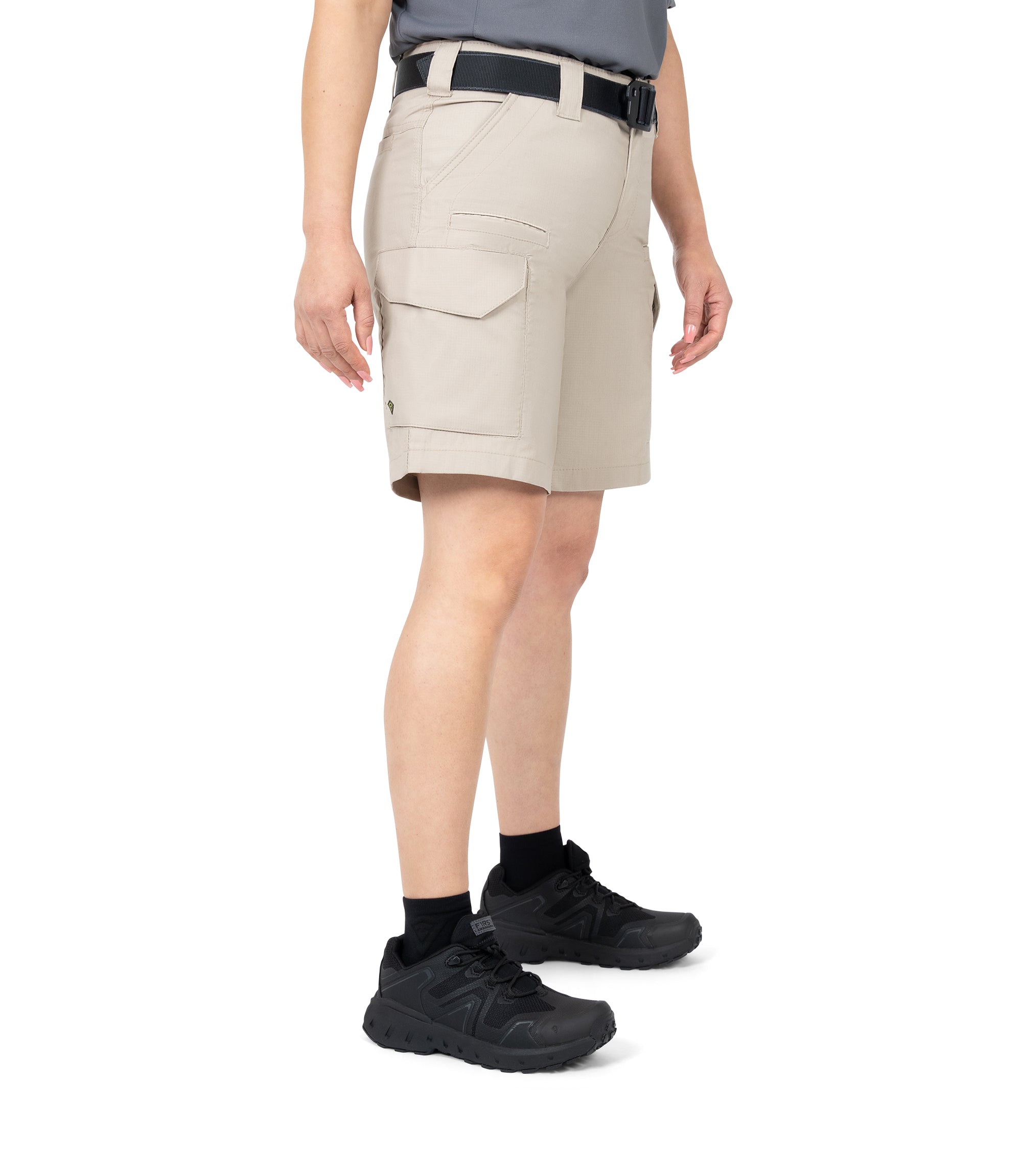 Front 1/4 Right side view of Women's V2 Short in Khaki|color_khaki