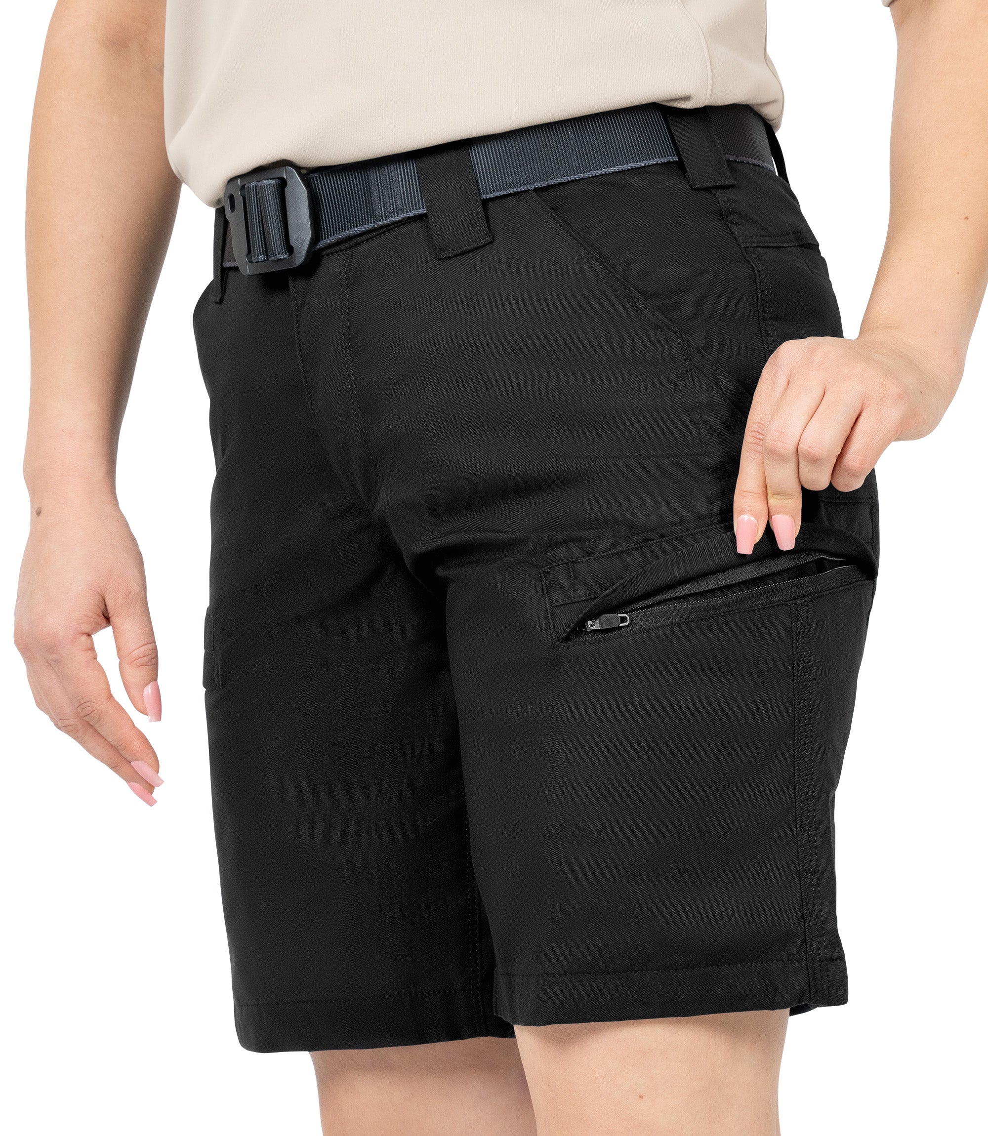 Close-up view of opened side pocket zipper |color_black