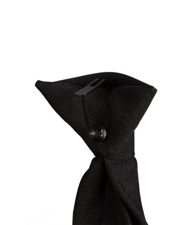 Photo of clip on tie in the color black