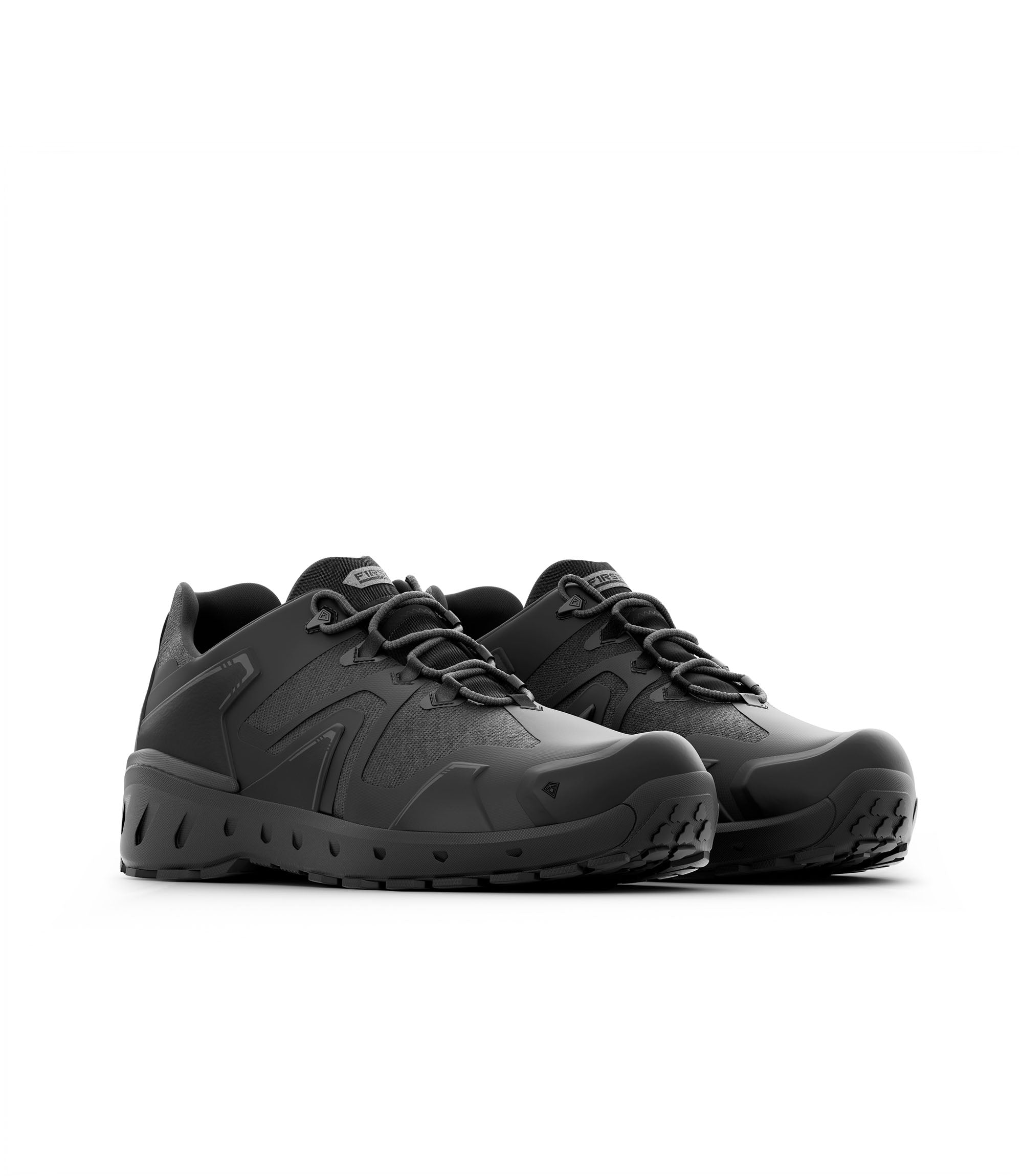 Side-by-side photo of Men's 3" AERO-TAC™ Low Shoe in black color|color_black